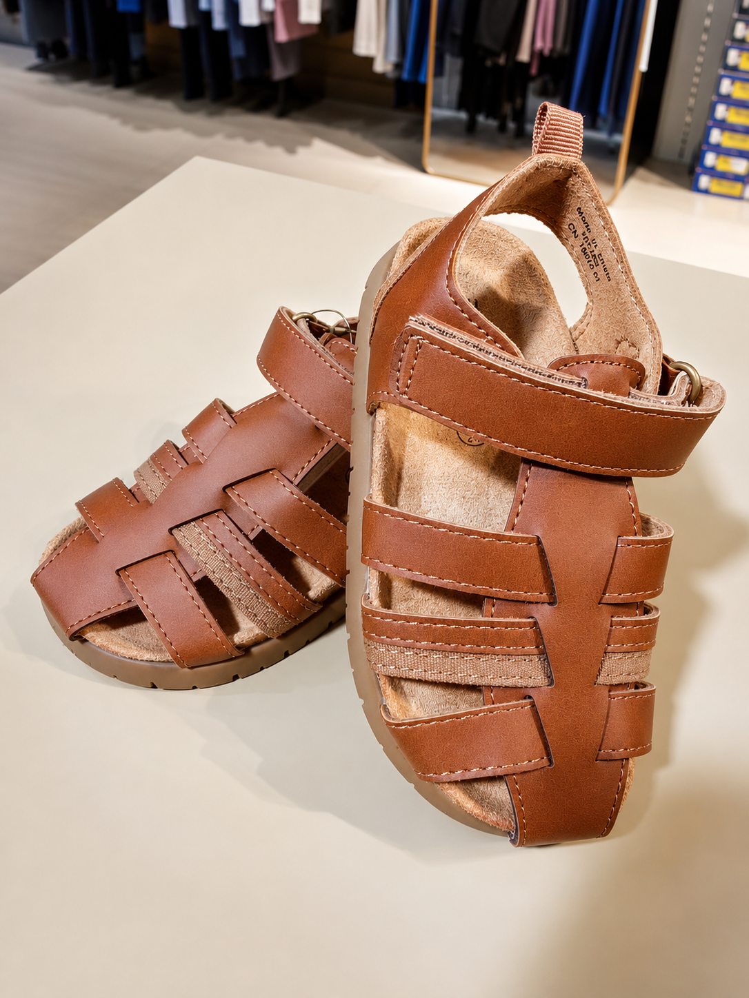 MOTHER CARE EUR 28 SANDLES