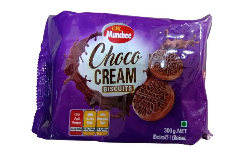 MUNCHEE CHOCO CREAM BISCUITS 300G