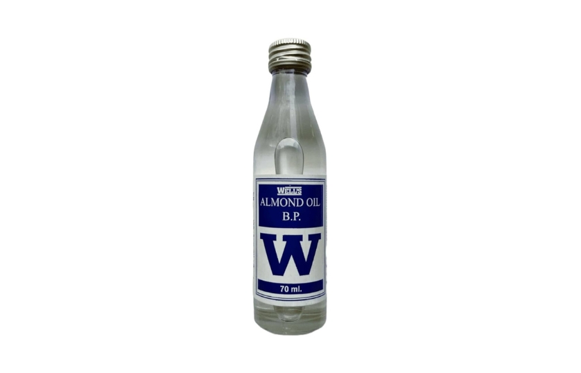 WELL'S ALMOND OIL B.P 70ML